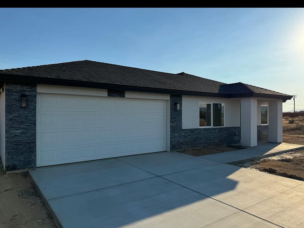 7308 Poppy Boulevard