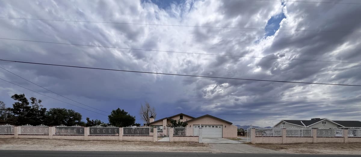 10306 E Avenue R10