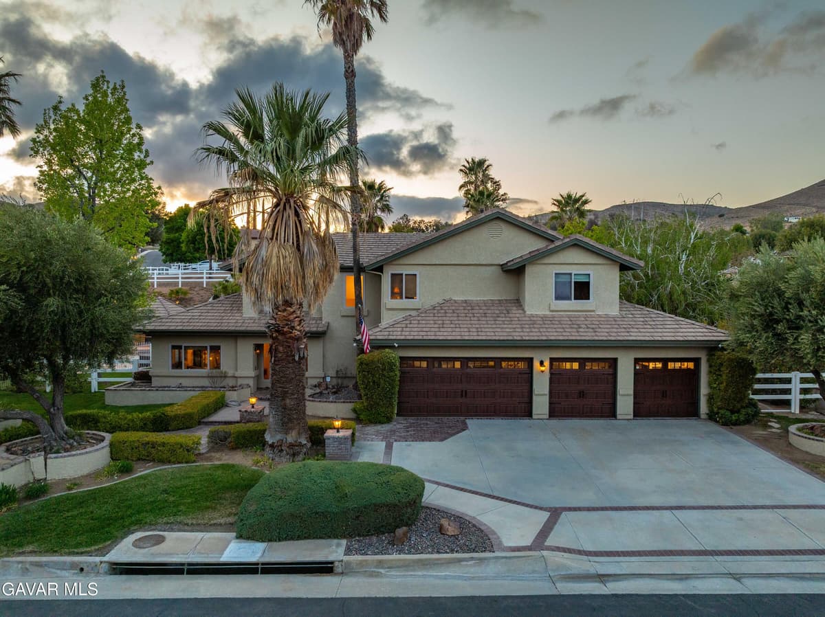2575 Palomino Drive
