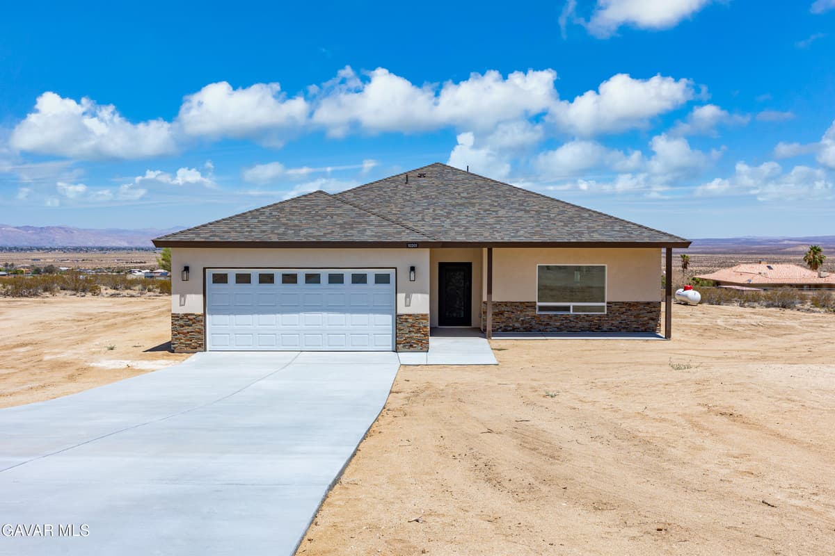 10201 Crest Road