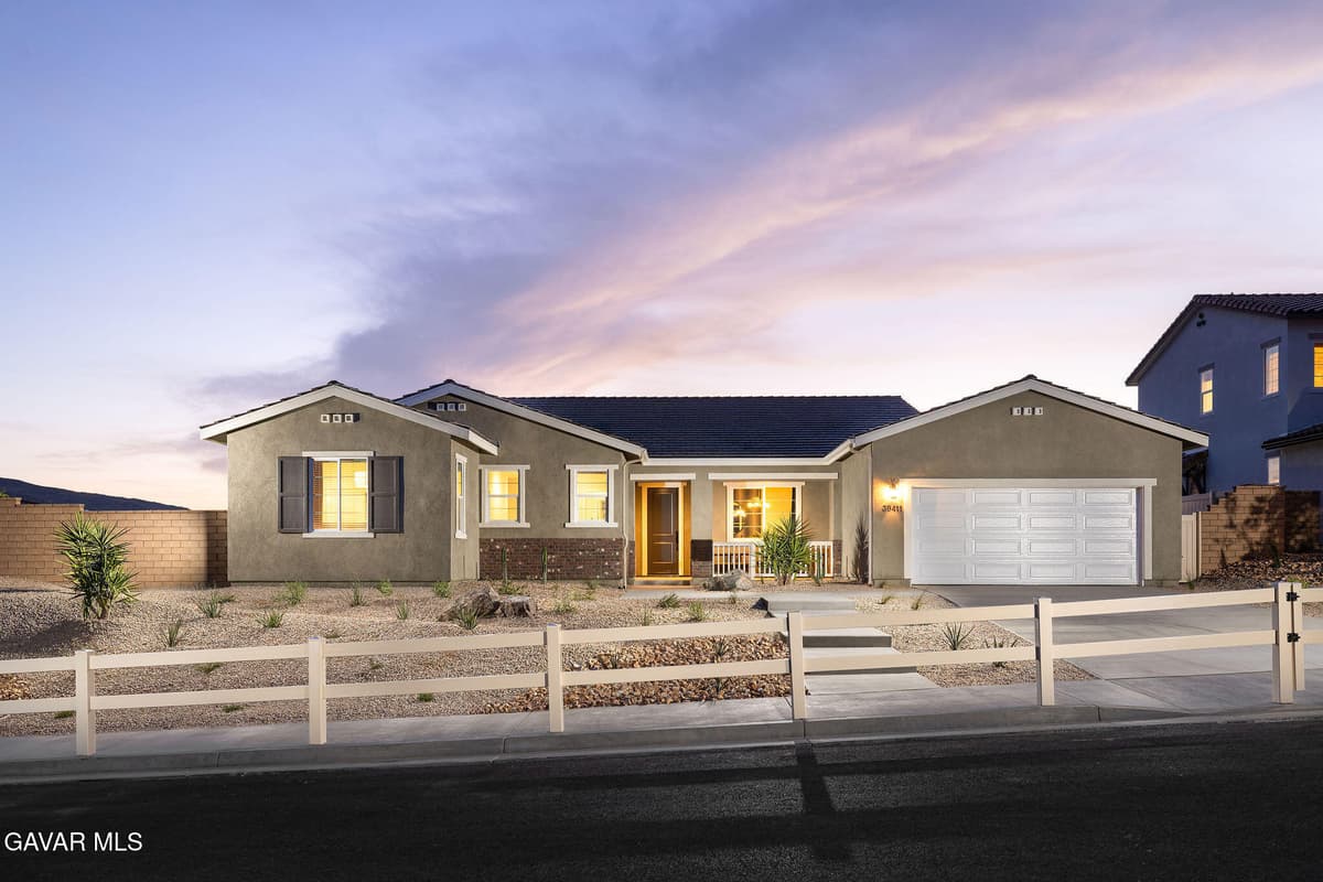 4048 Saddle Drive