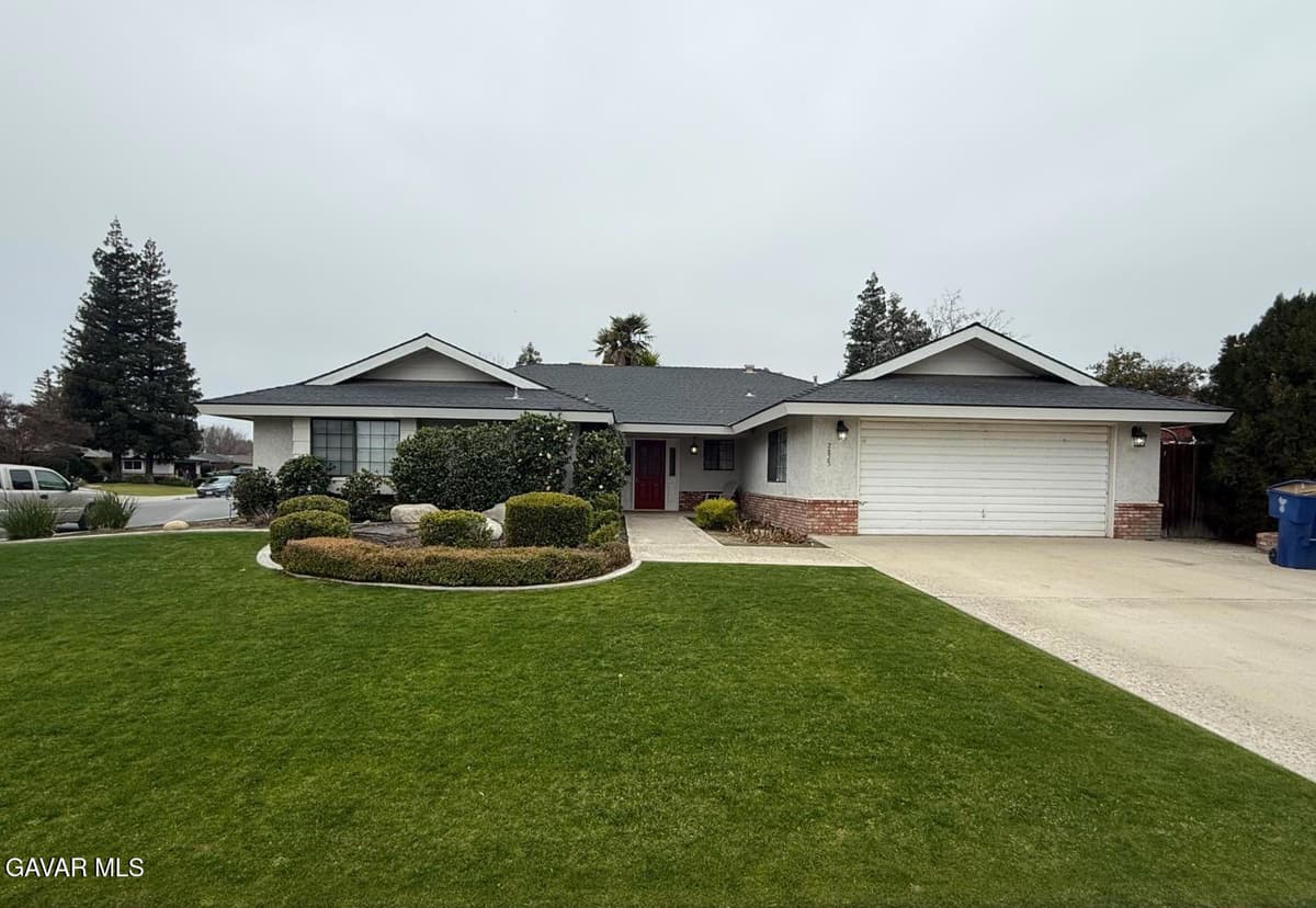 2825 Kootenay Court