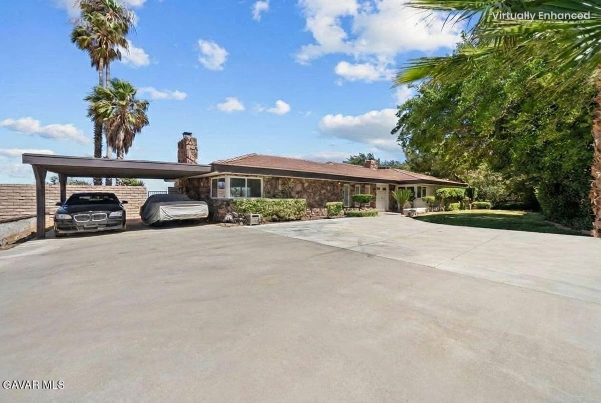 354 Westlake Drive
