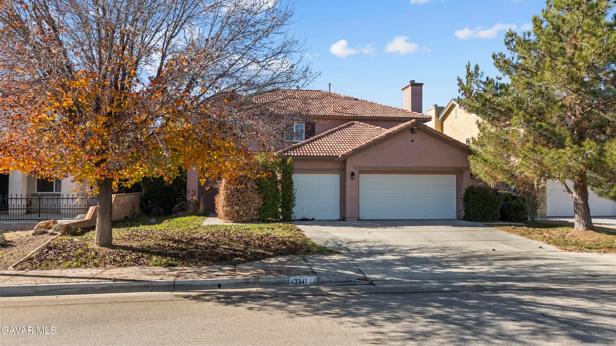43341 Elizabeth Lane
