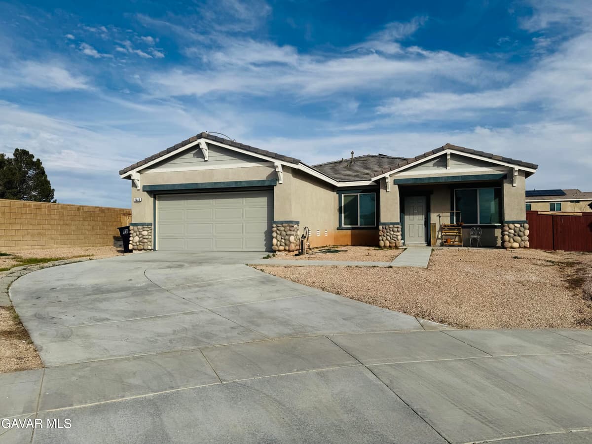2446 Lugar Hermoso Court