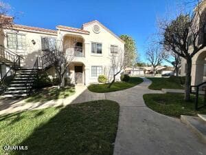 2554 Olive Drive