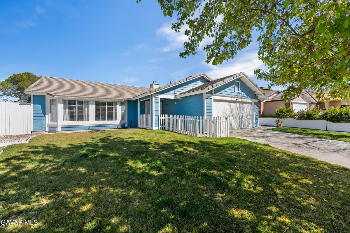 37336 Sheffield Drive