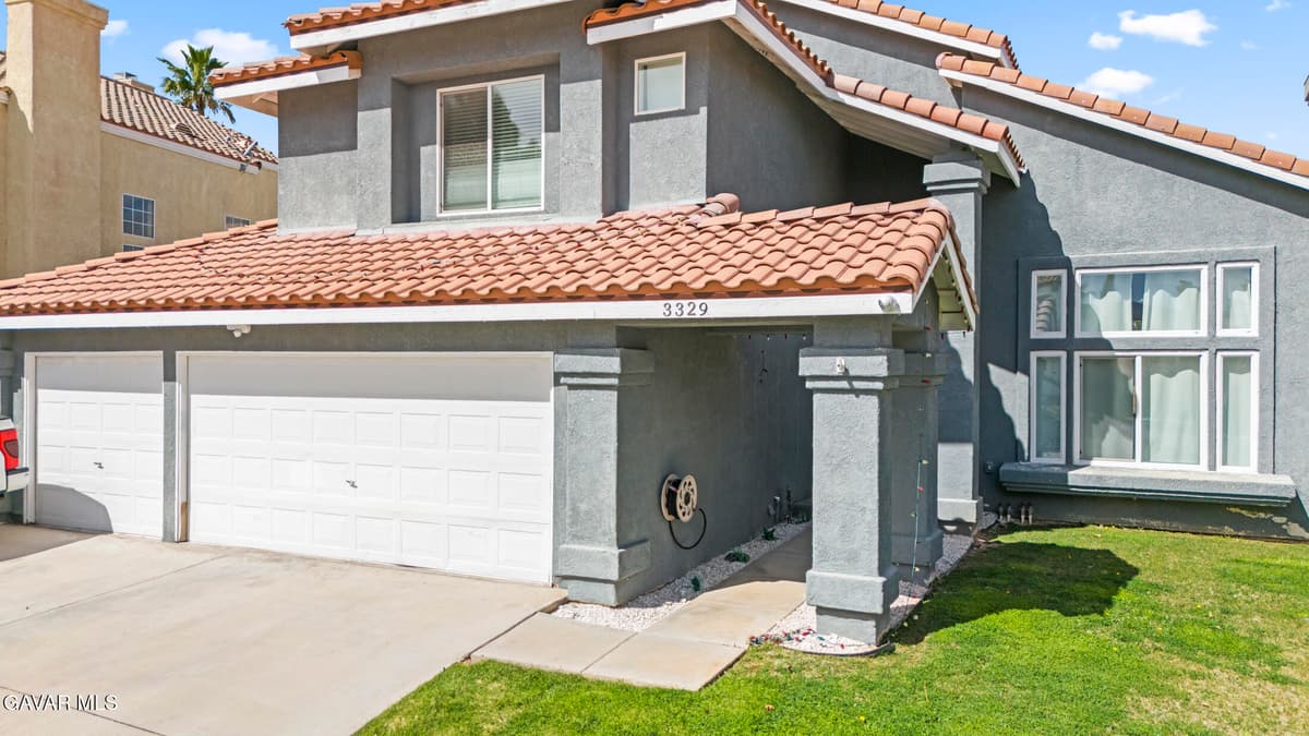 3329 Montellano Avenue