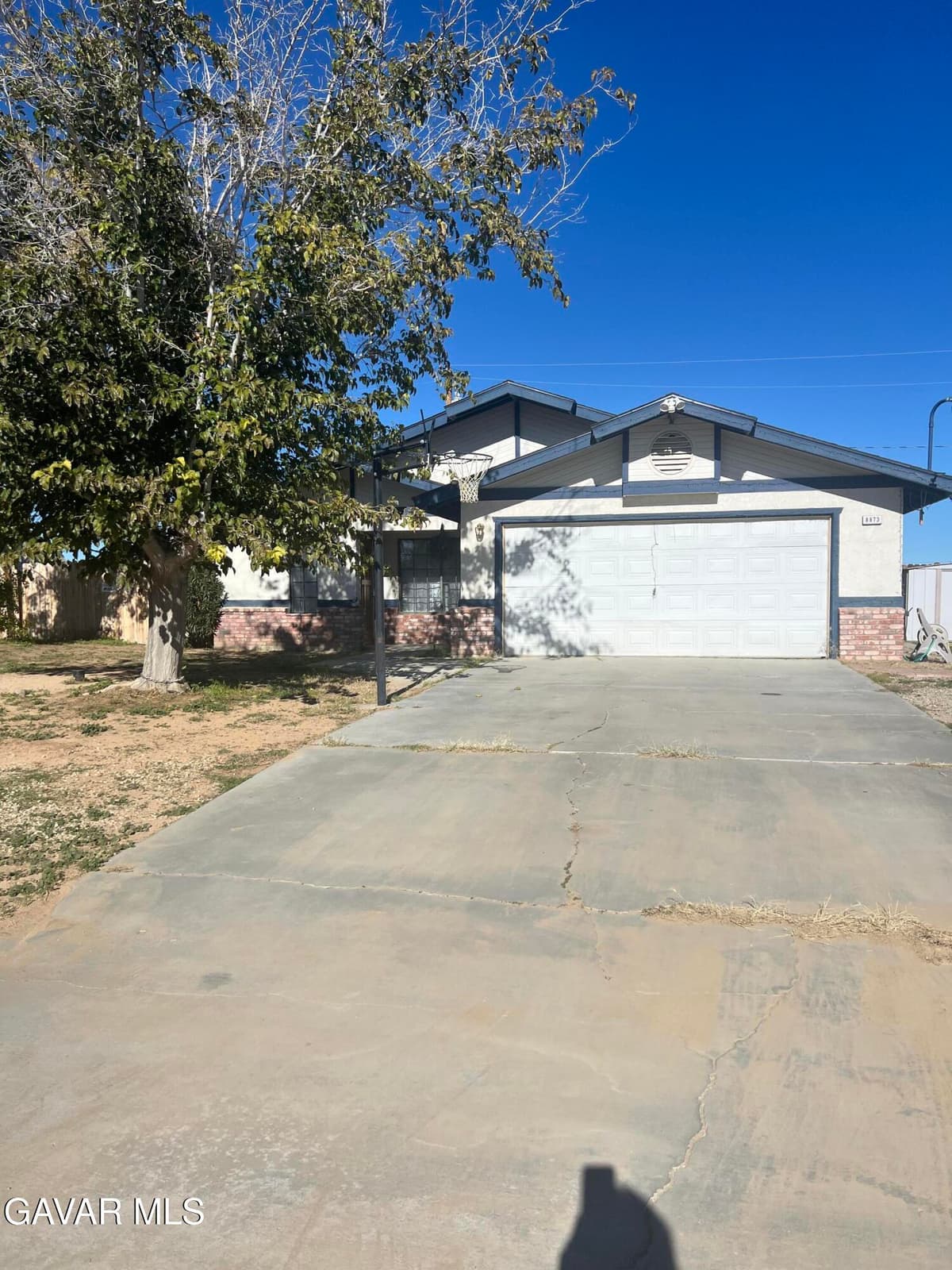 8873 Holly Avenue