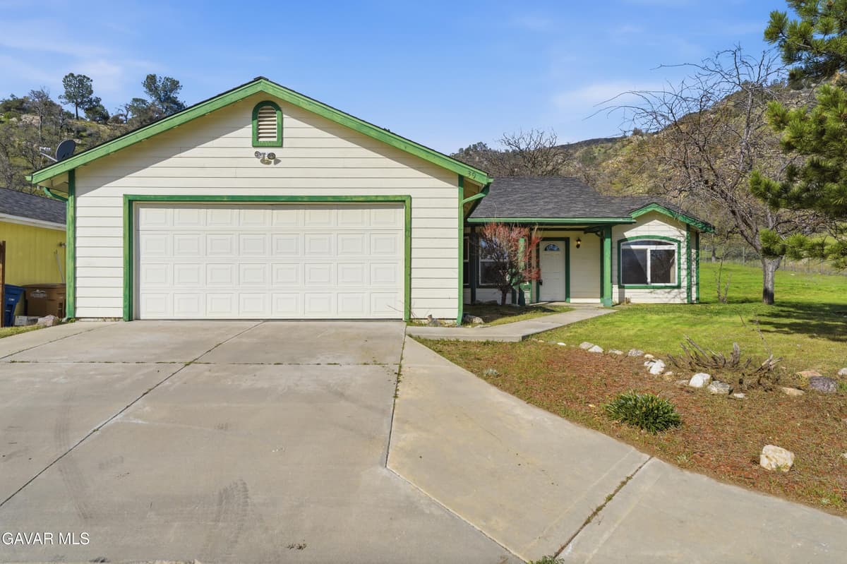21276 White Pine Drive