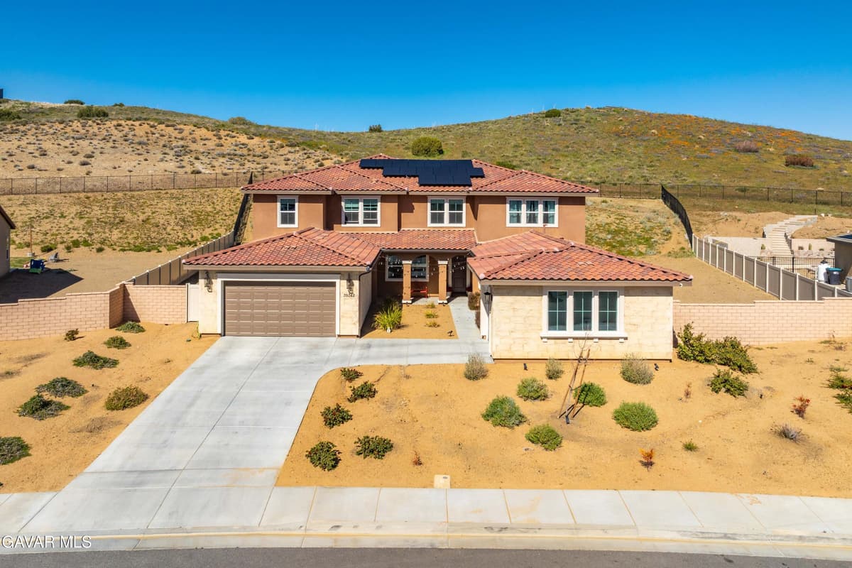 39342 Stallion Drive
