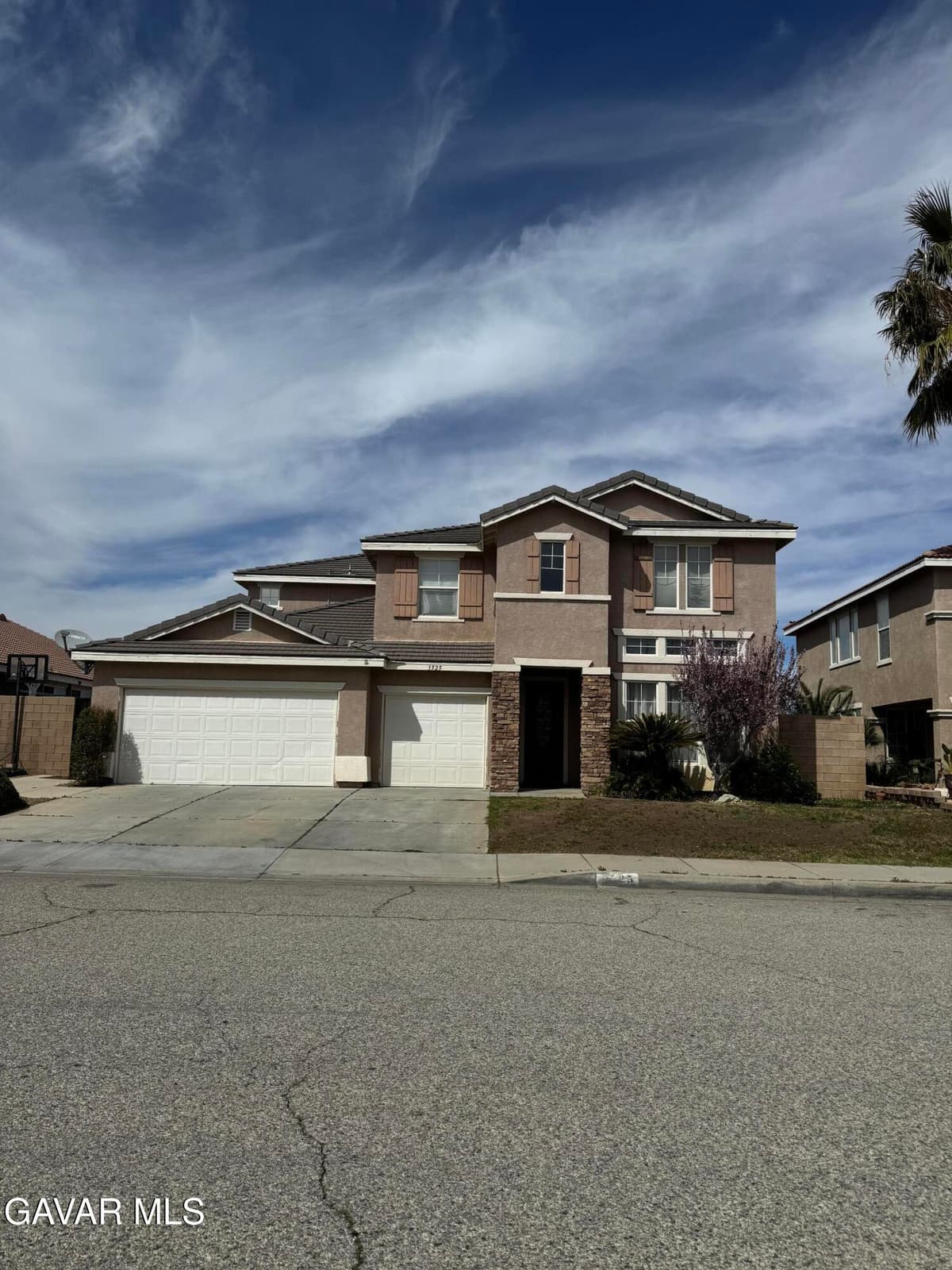 3525 Fairgreen Lane