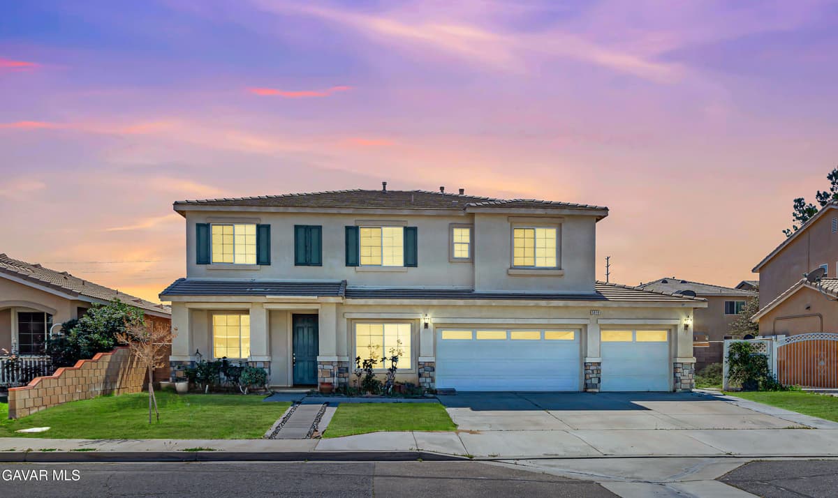 5818 W Avenue J-15