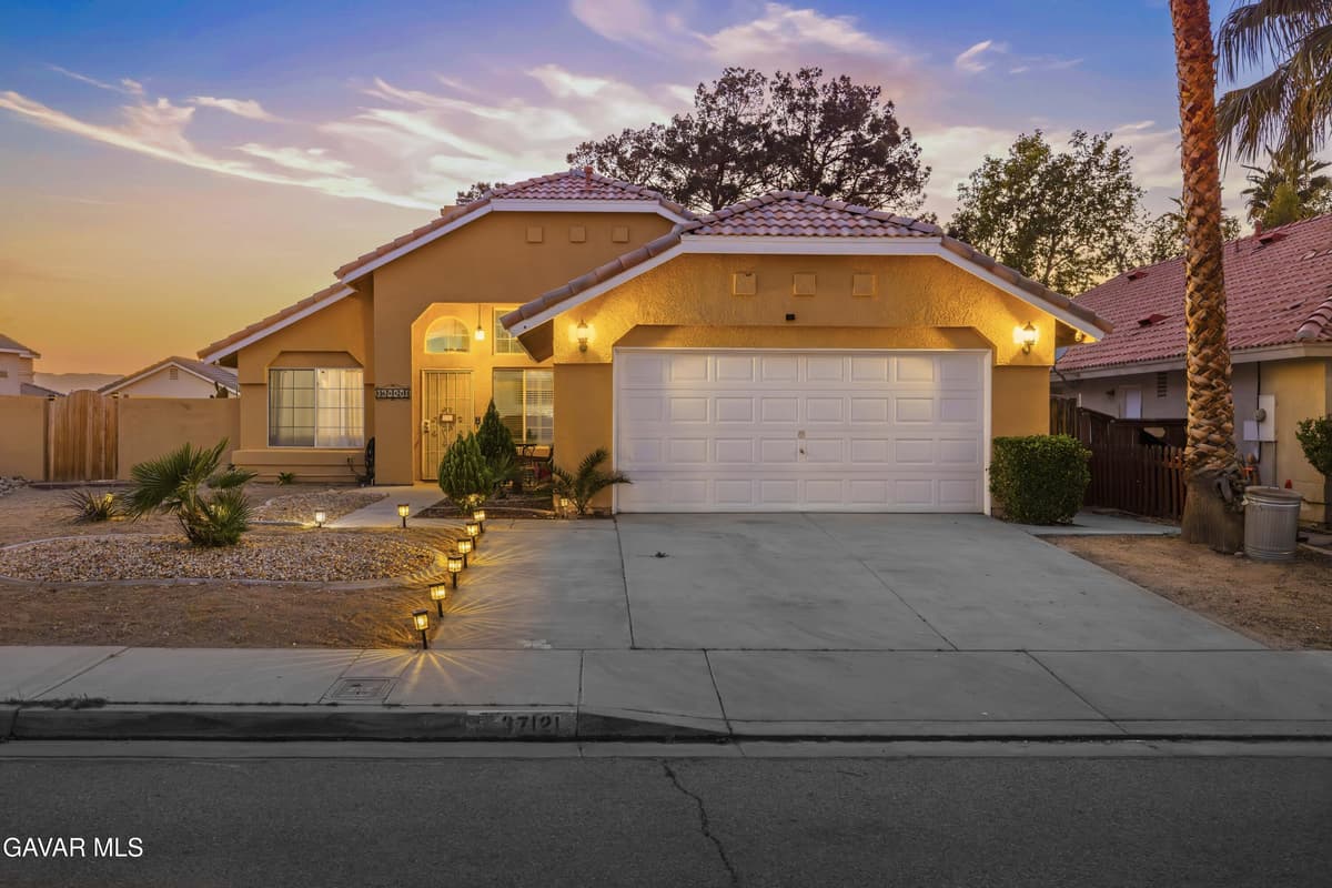 37121 Golden Oak Drive