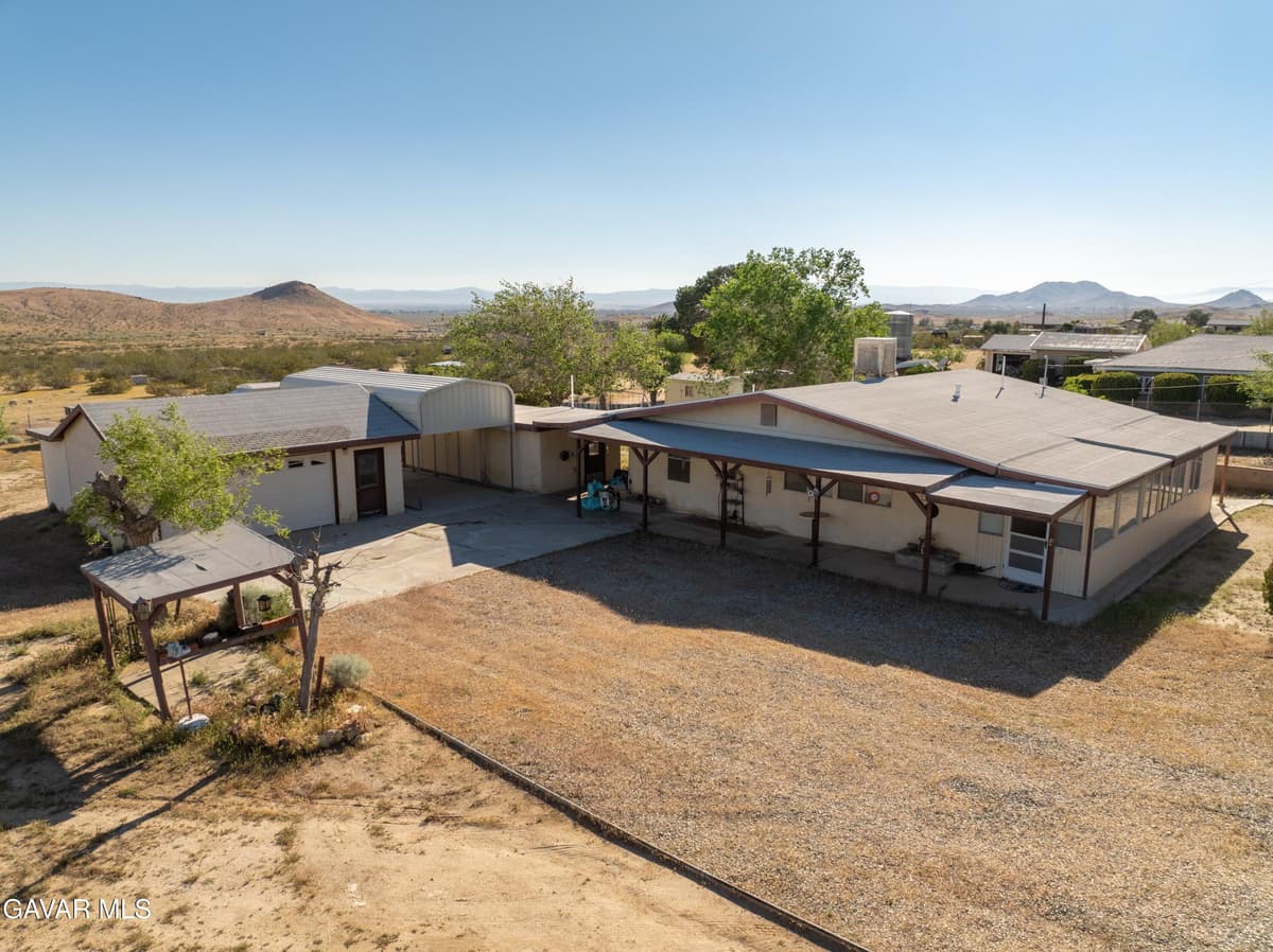 3322 Dawn Road