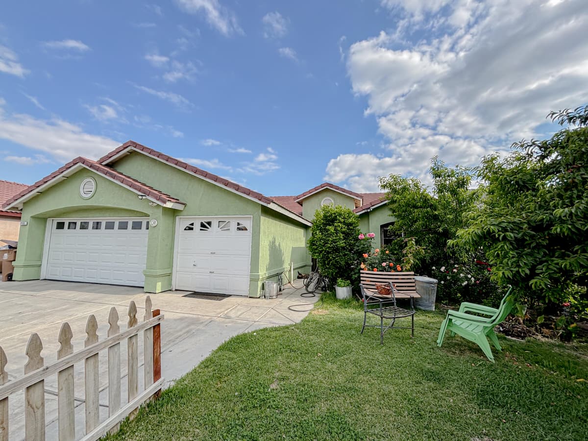 2901 Flint Hills Drive