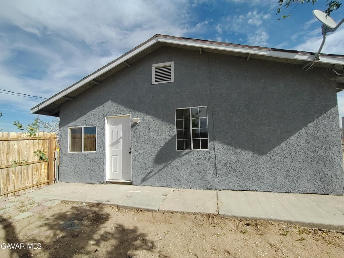 4987 Elder Avenue