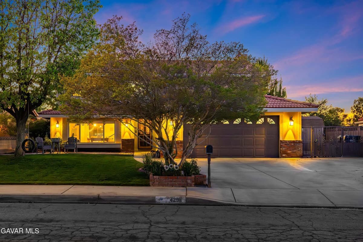 42911 Normandy Lane