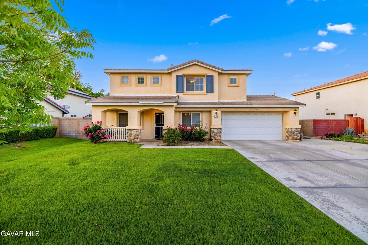 1549 Thomas Drive