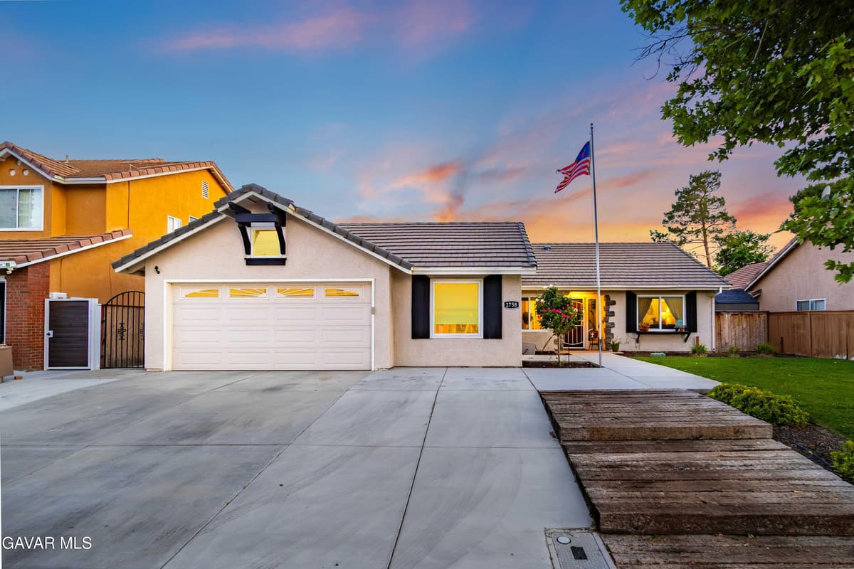 2758 Sandstone Court