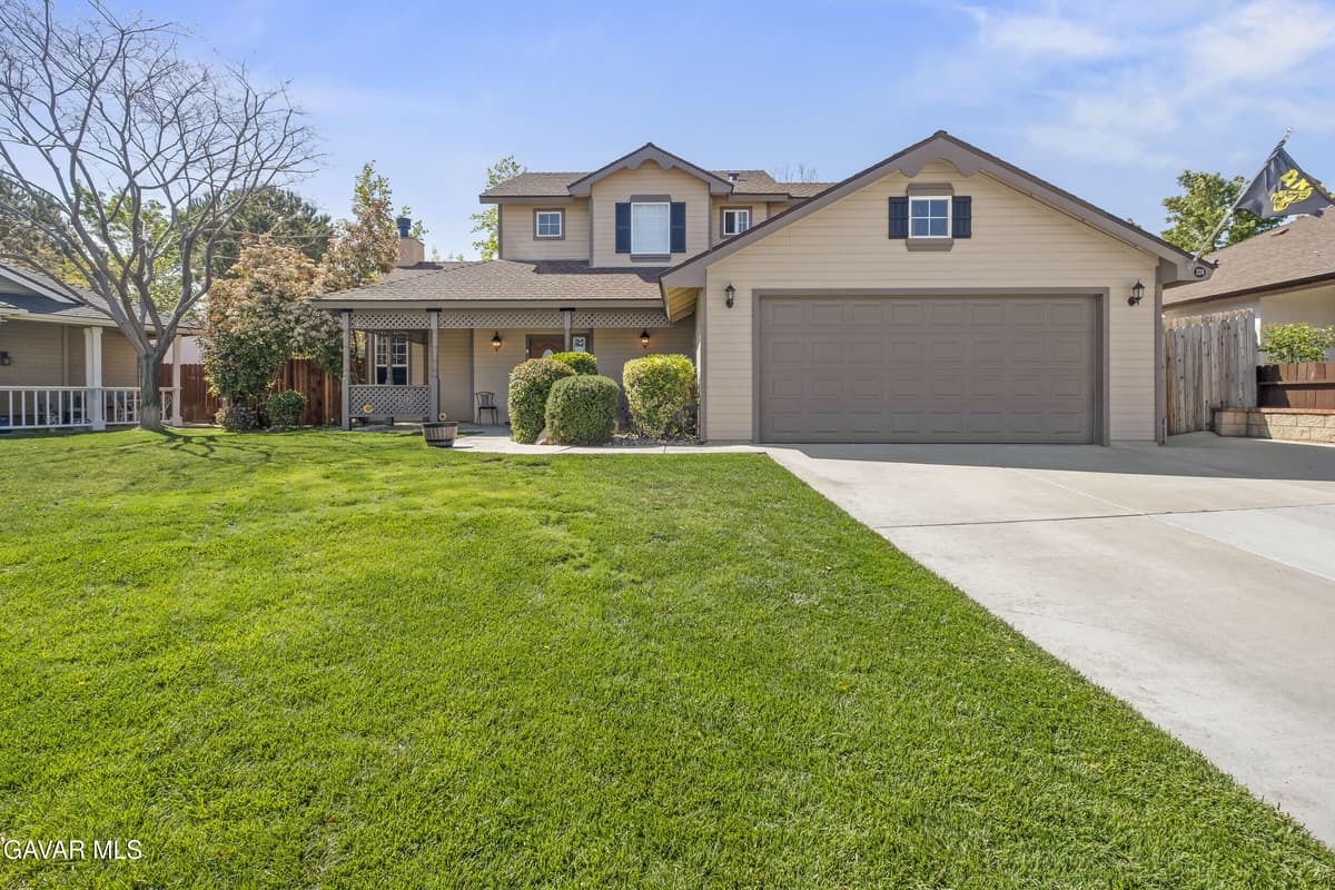324 Peach Blossom Lane