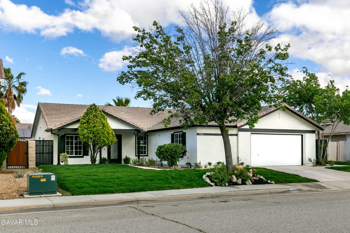 37624 Ribbon Lane
