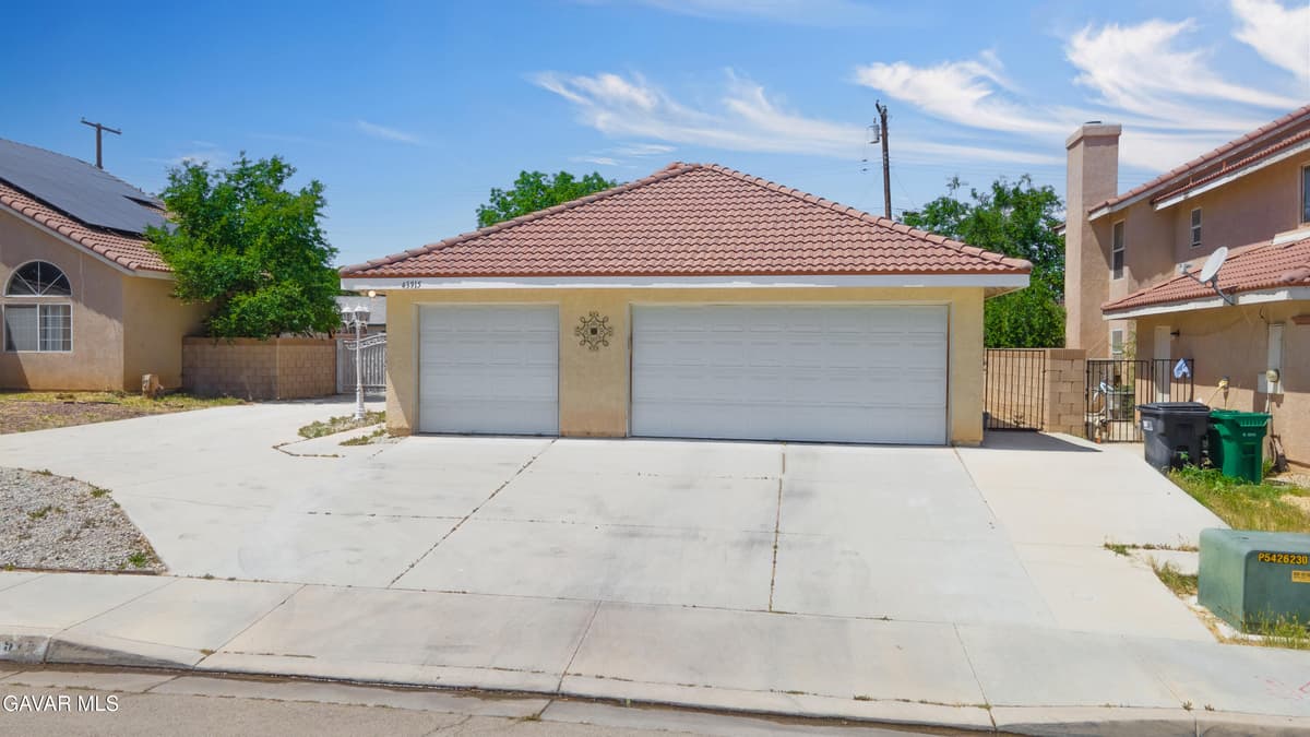 43915 Glenraven Road