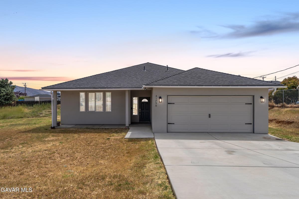 21750 Ripple Lane