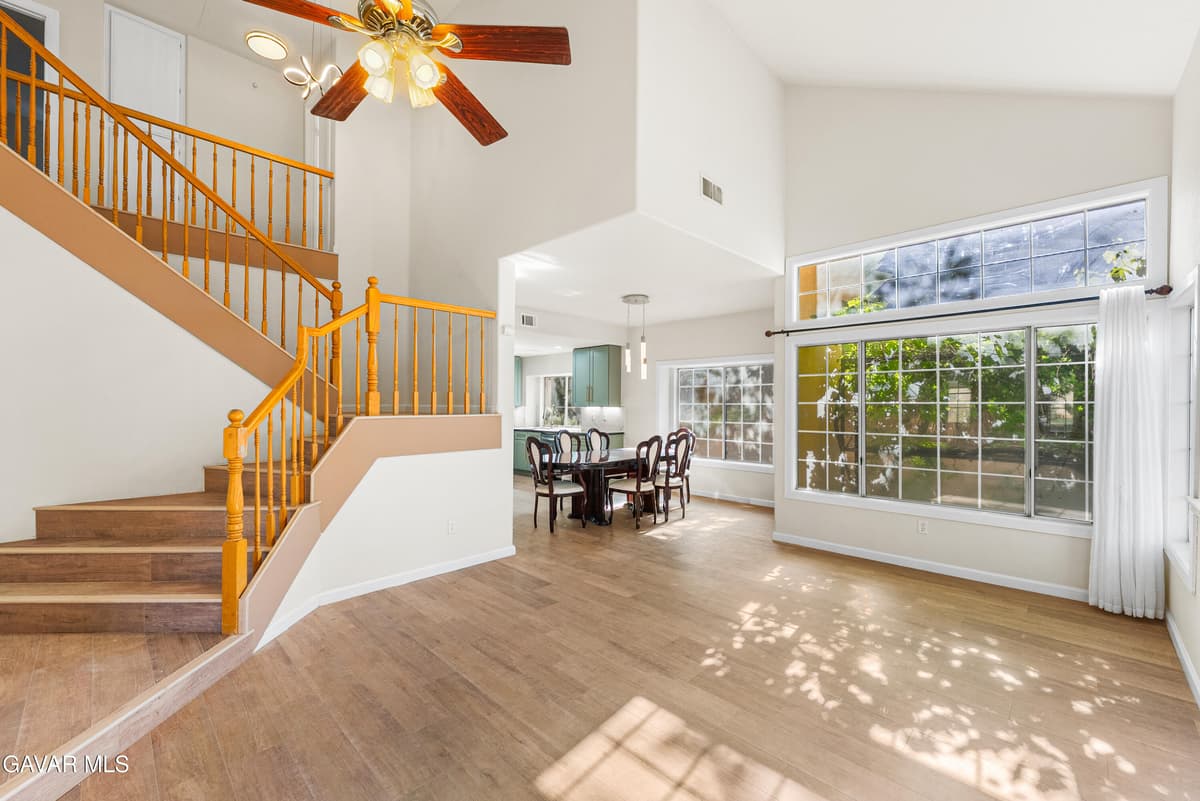 42337 Alicante Street — photo 7