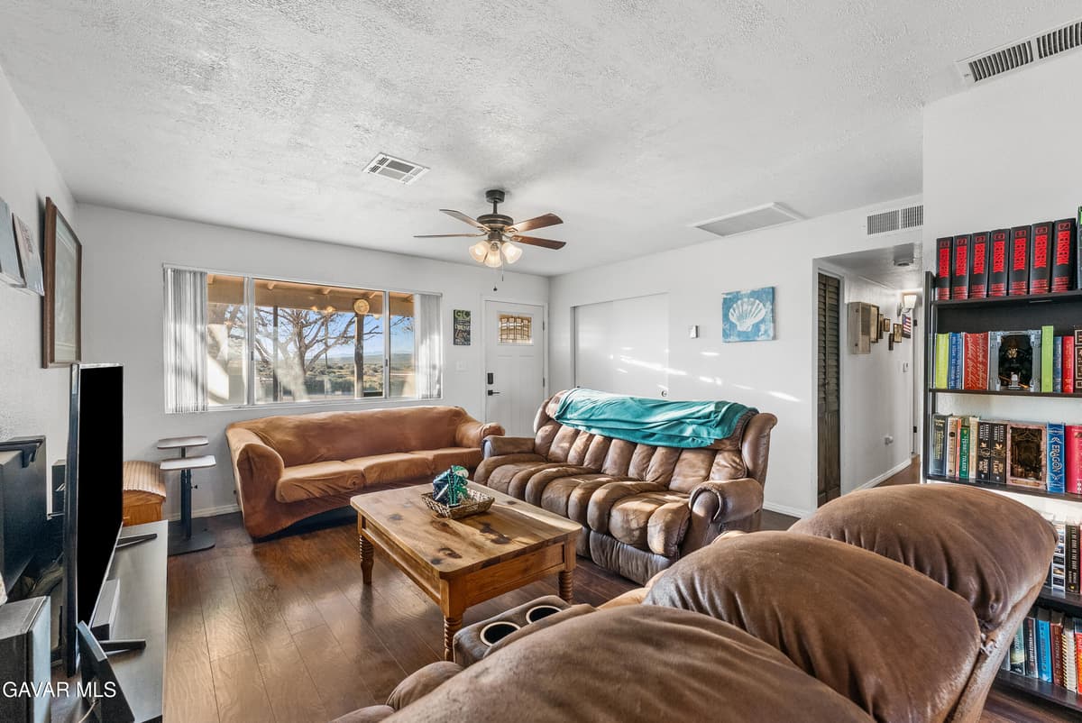 13336 Clement Street — photo 7