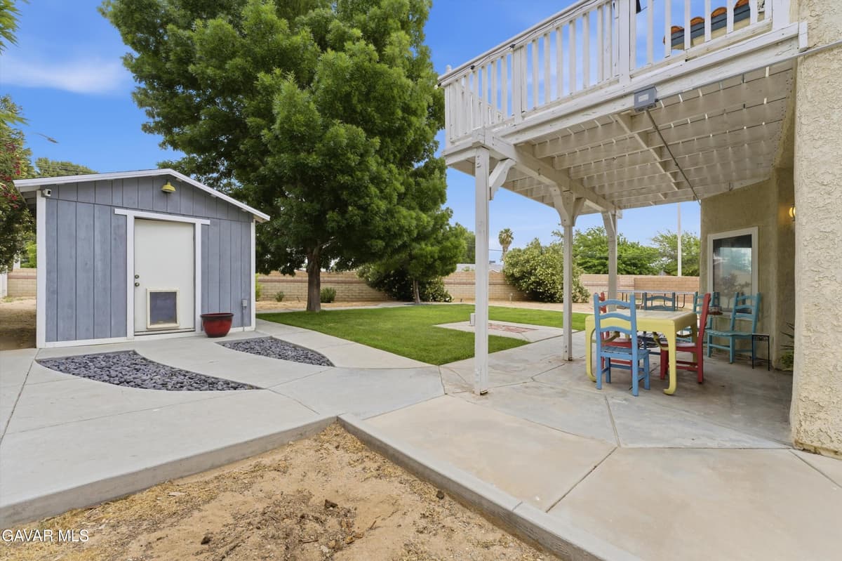 42718 Minstrel Drive — photo 7