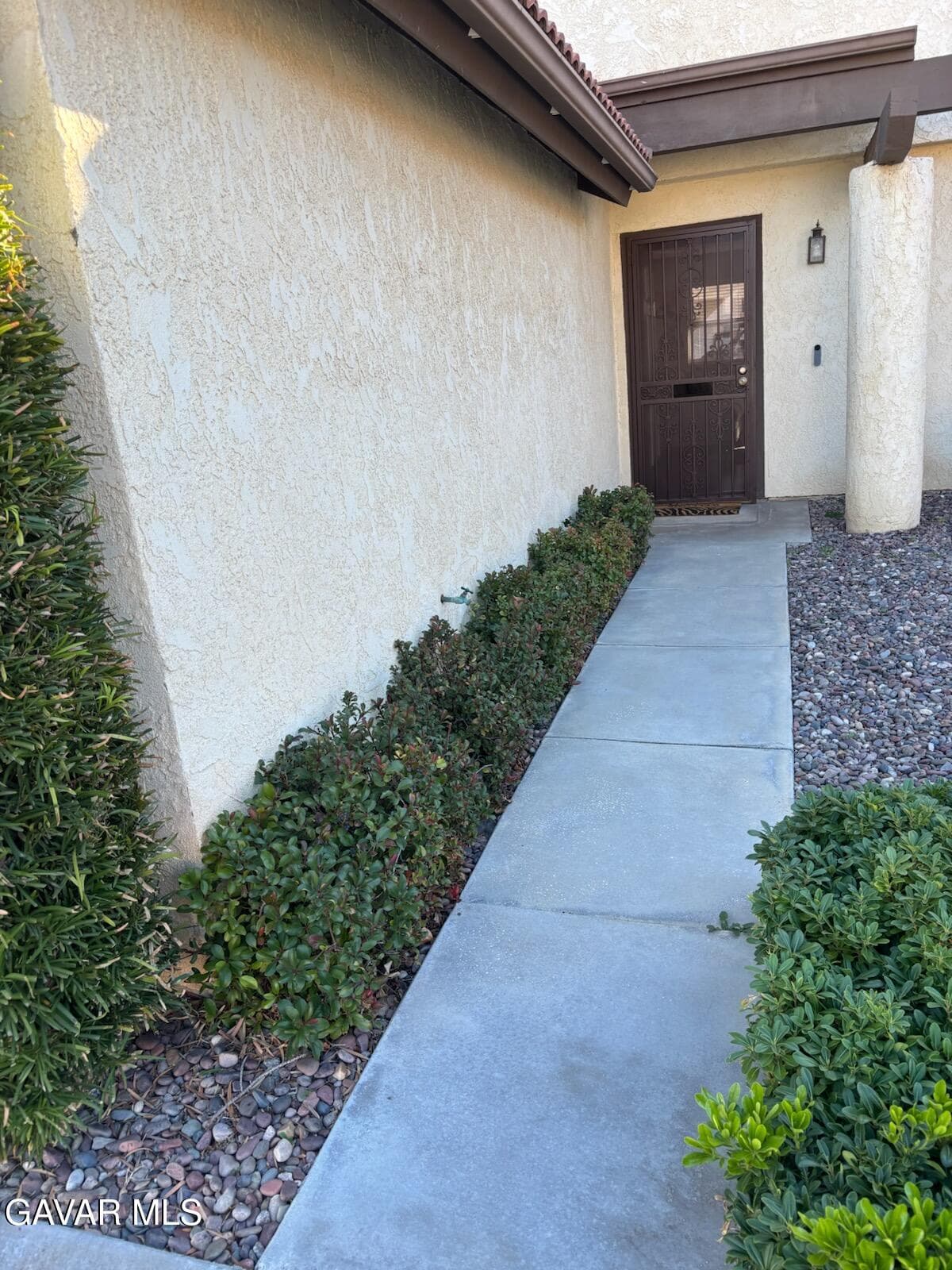2832 Dartmouth Drive — photo 2