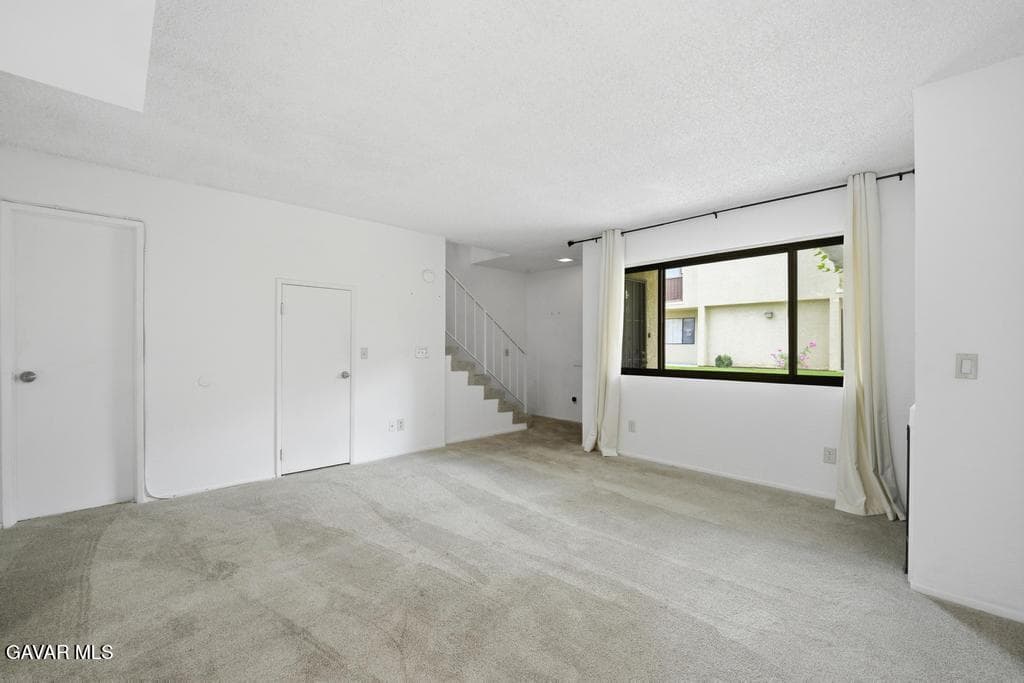 44200 Kingtree Avenue — photo 7