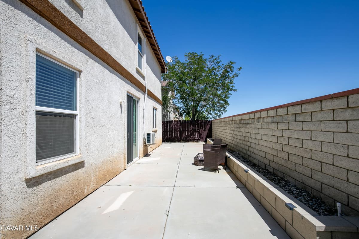 40422 Maravilla Drive — photo 4