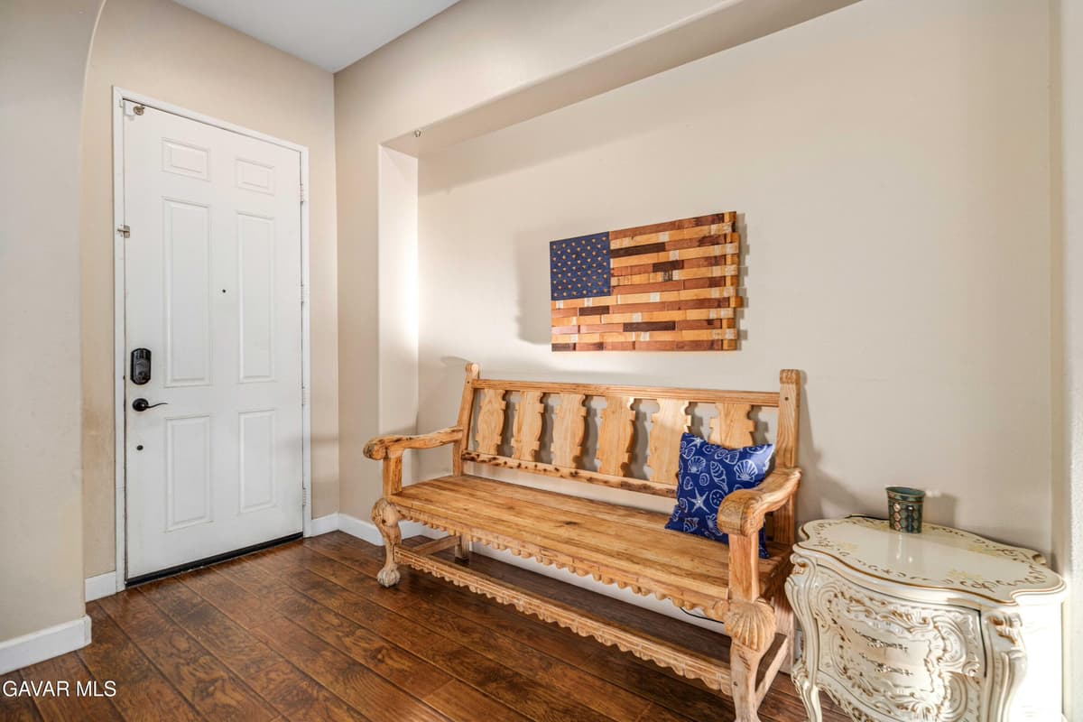 44123 W 47th Street — photo 6