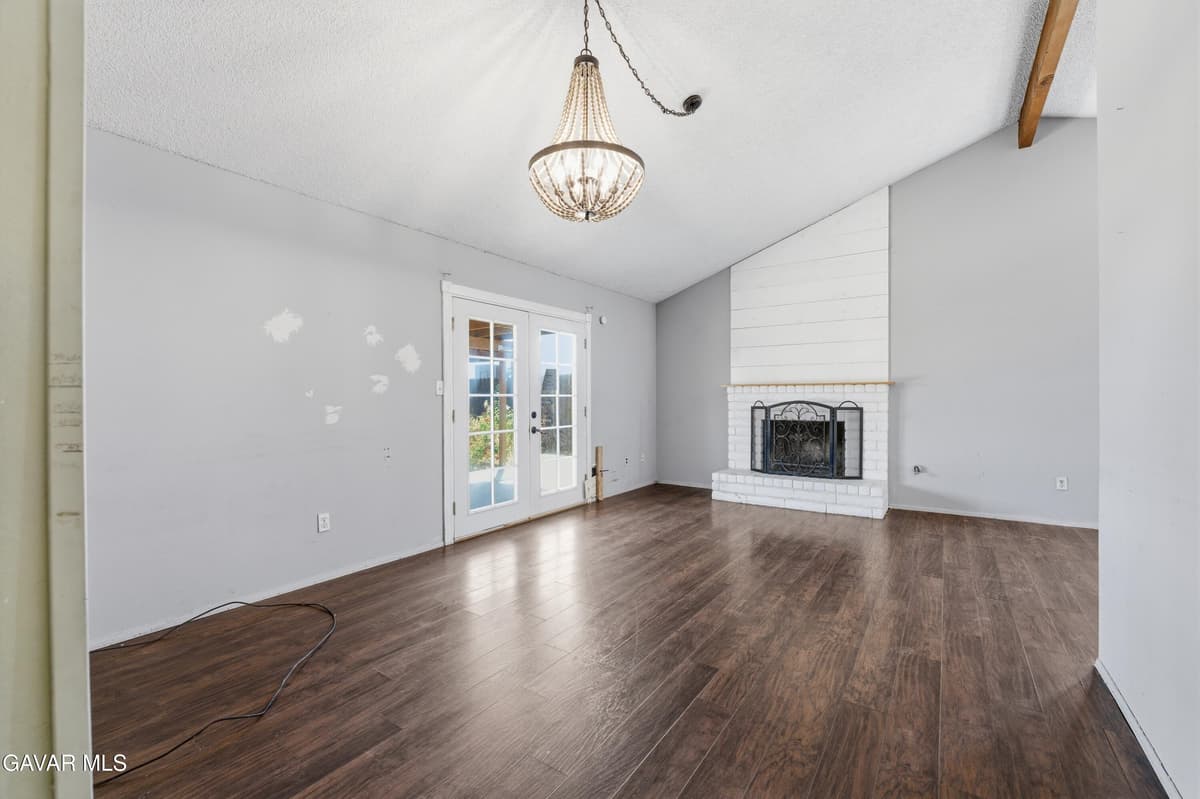 9237 Butternut Avenue — photo 7