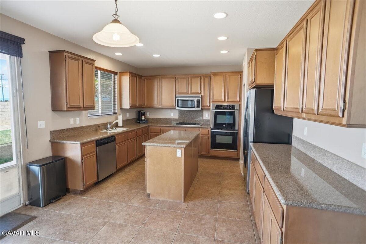 43624 W 57th Street — photo 7