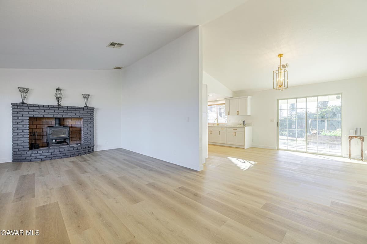 7930 Elder Avenue — photo 3