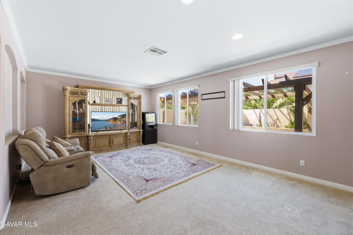 4613 W Avenue J13 — photo 4