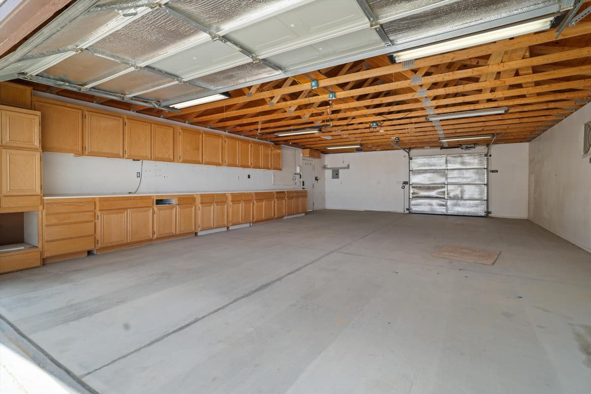 7435 Poppy Boulevard — photo 2