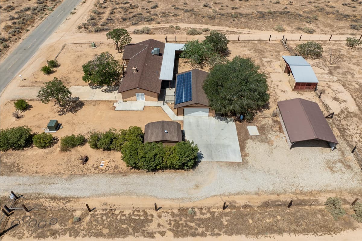 7435 Poppy Boulevard — photo 3