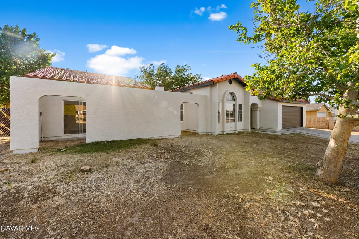40251 Fieldspring Street — photo 4