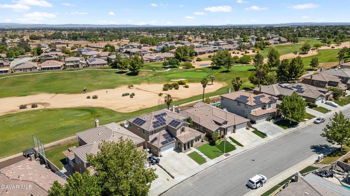 3339 Club Rancho Drive — photo 5