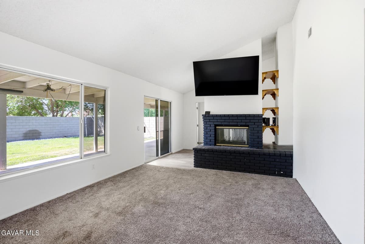 10344 E Avenue R 10 — photo 4