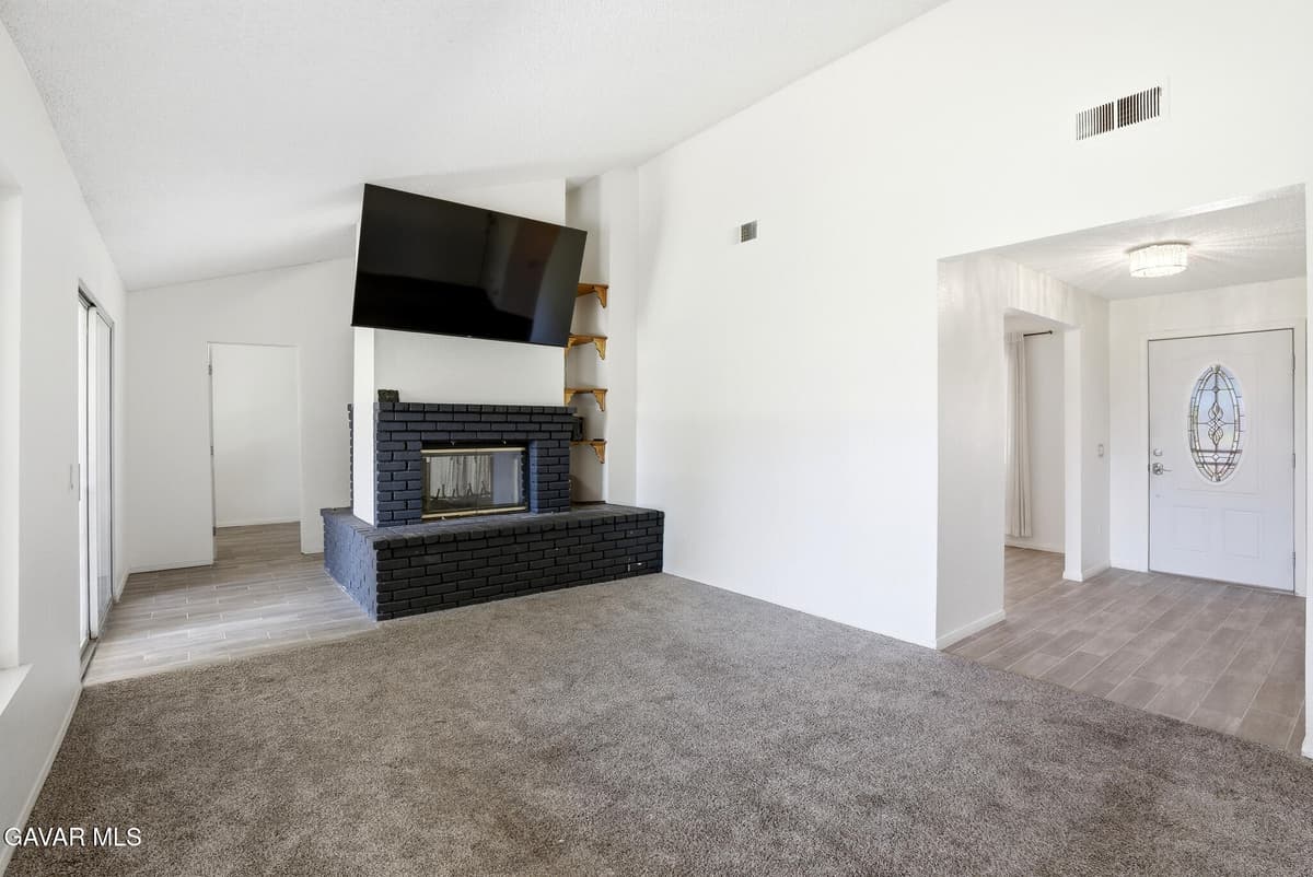 10344 E Avenue R 10 — photo 5