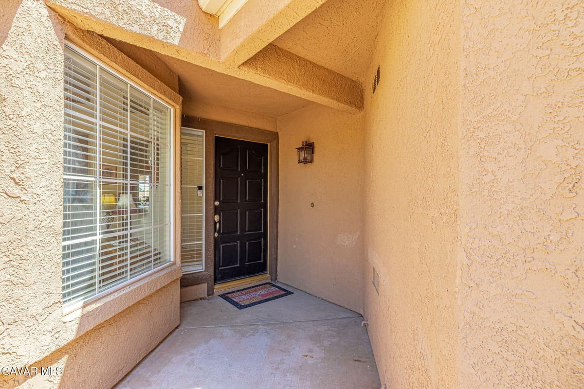 37064 Springfield Street — photo 4