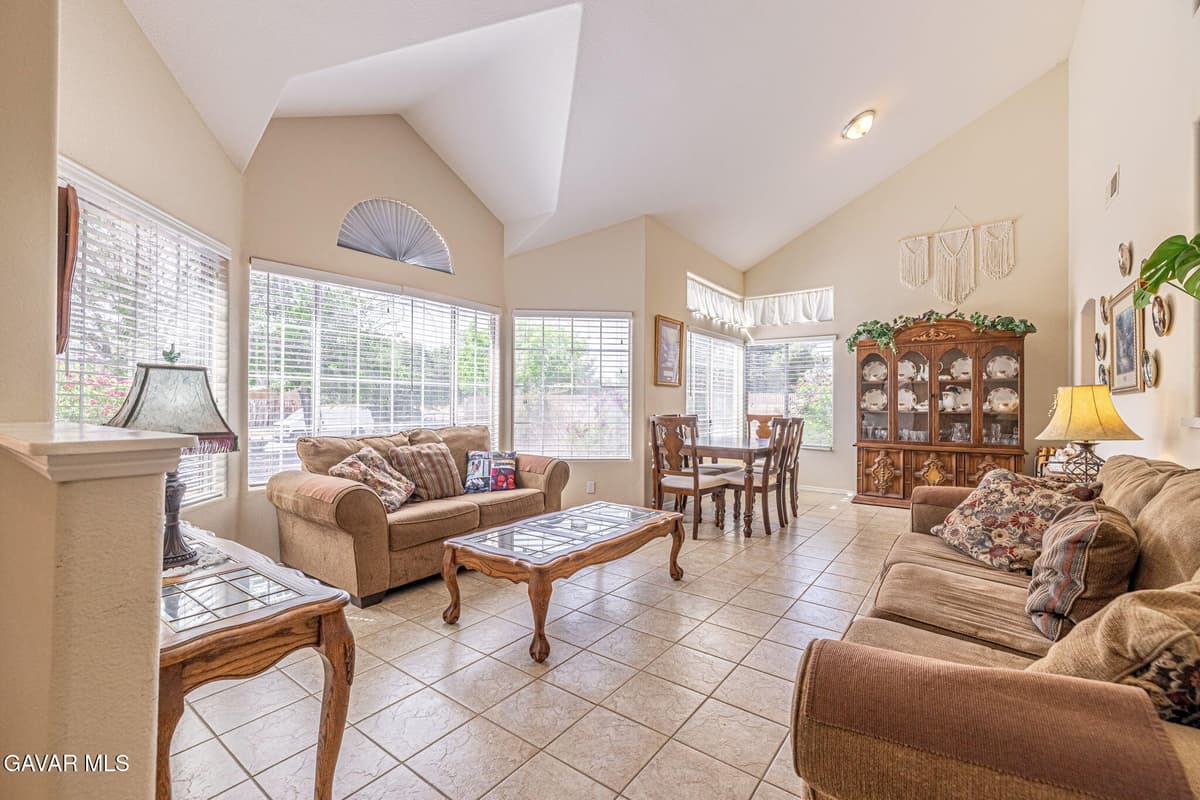 37064 Springfield Street — photo 5