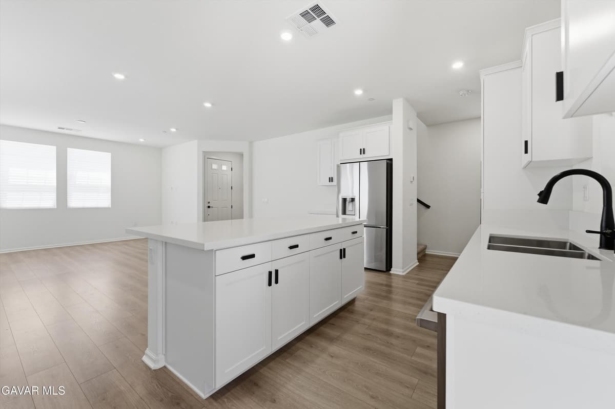 246 Natural Bridge Lane — photo 6