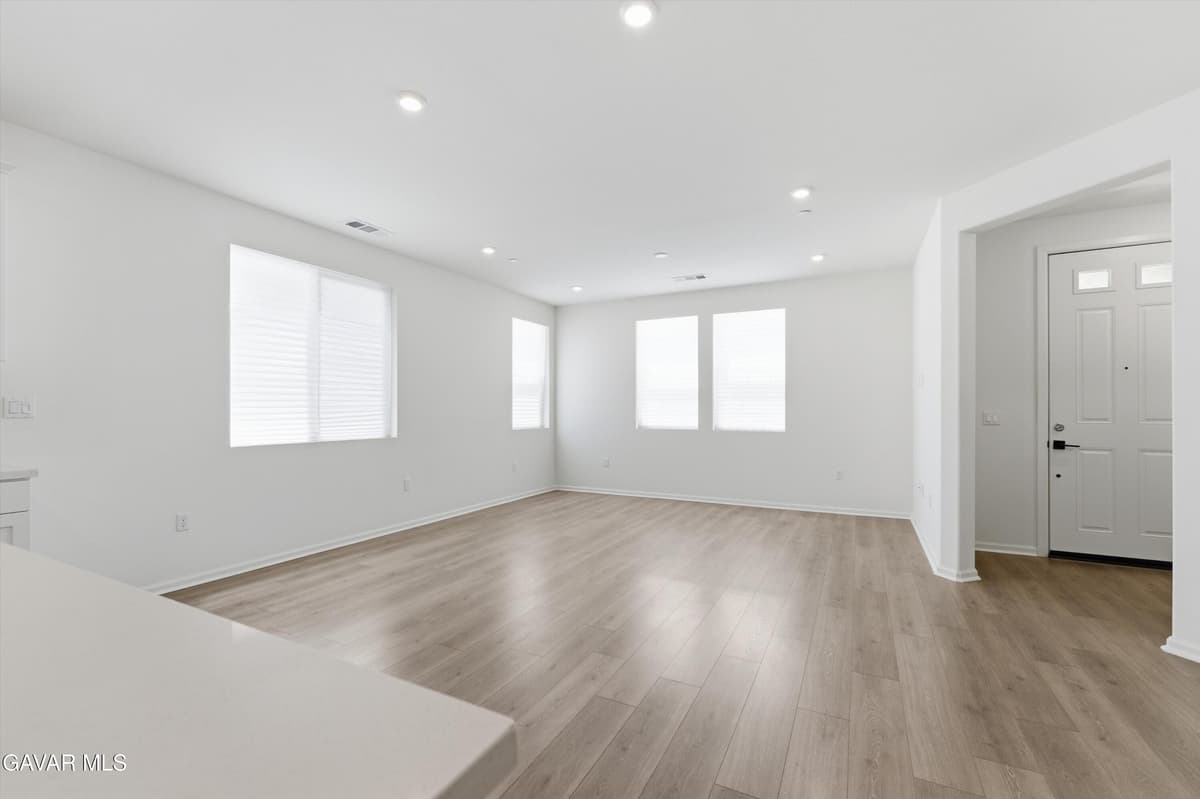 246 Natural Bridge Lane — photo 8