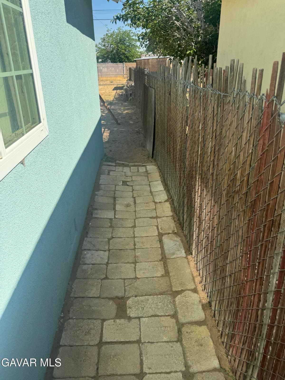 27179 Cote Street — photo 7